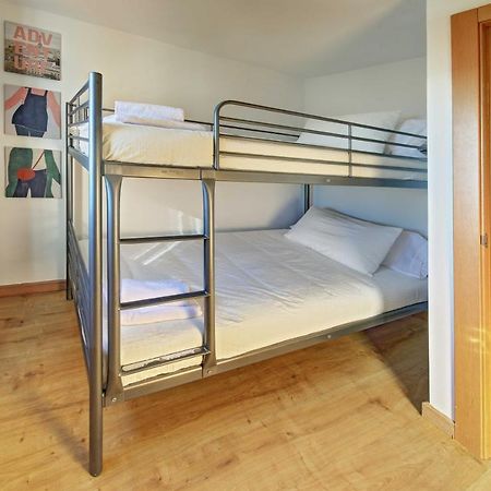 Apartament Pau Casals, 2 Min Walk From The Sea & Sea View Lloret de Mar Ngoại thất bức ảnh